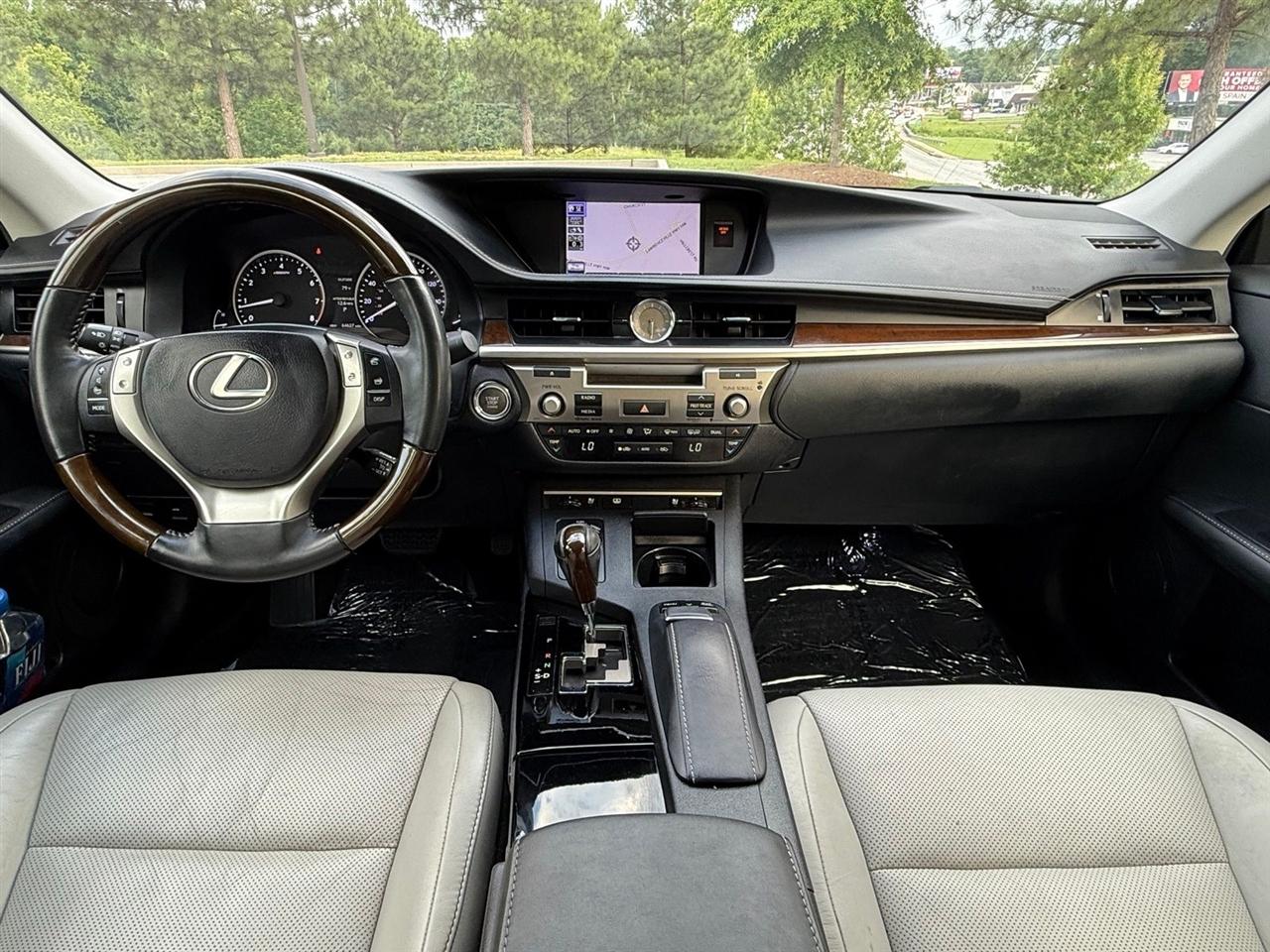 Lexus ES 350  2014