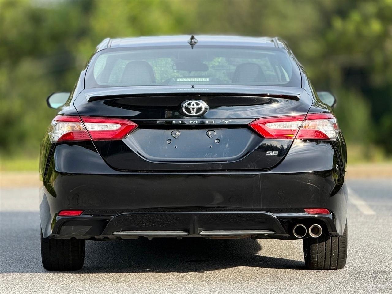 Toyota Camry  2019