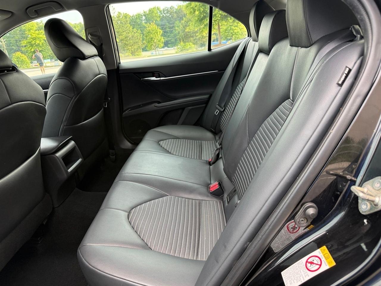 Toyota Camry  2019
