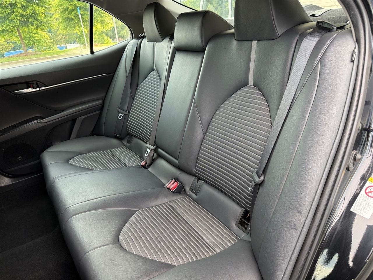 Toyota Camry  2019