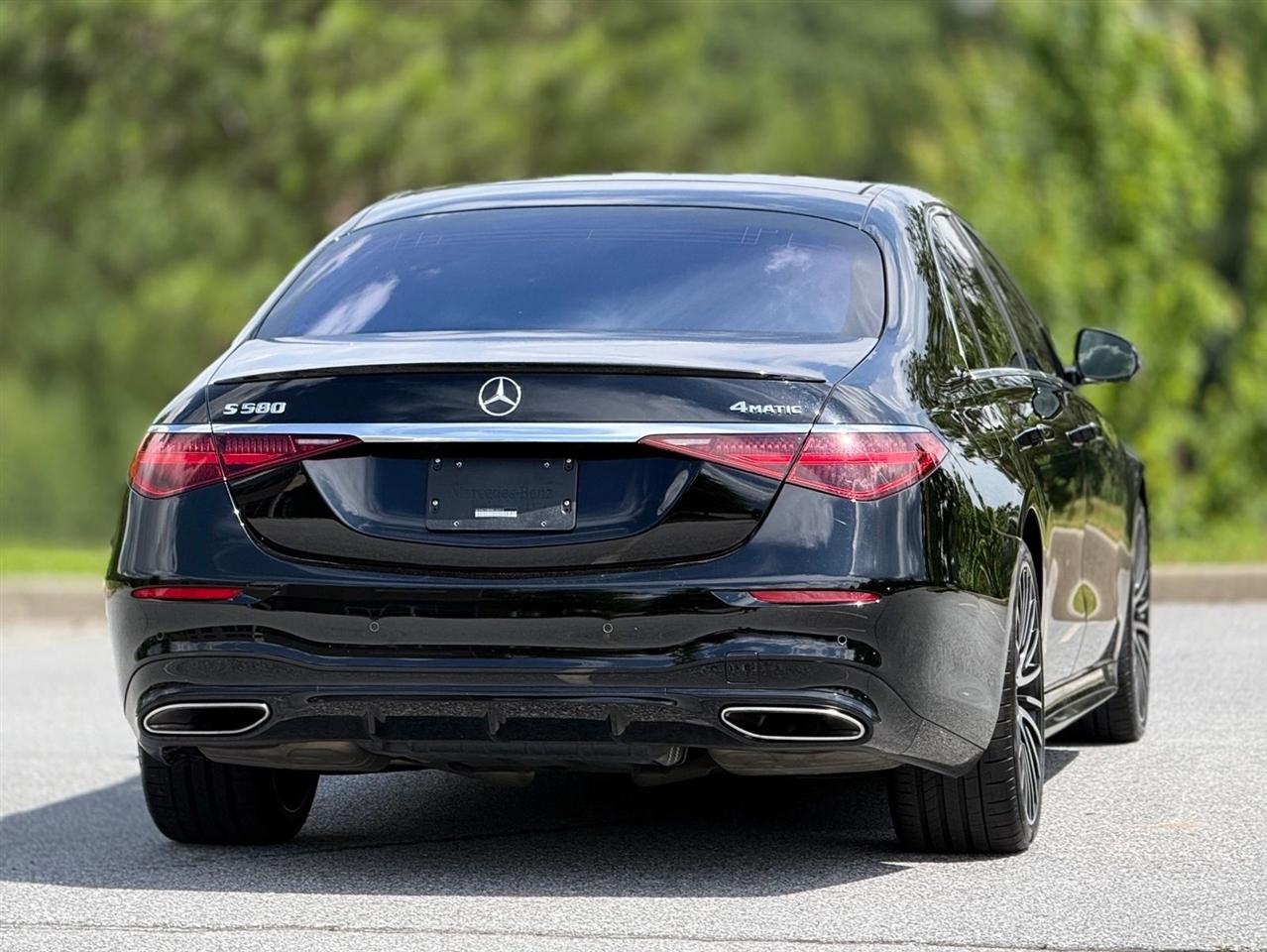 Mercedes-Benz S-Class  2022