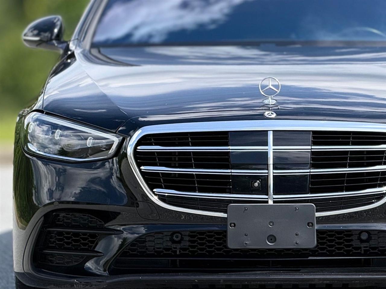 Mercedes-Benz S-Class  2022