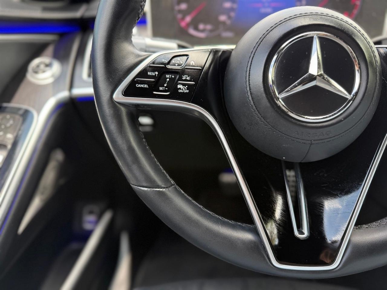 Mercedes-Benz S-Class  2022
