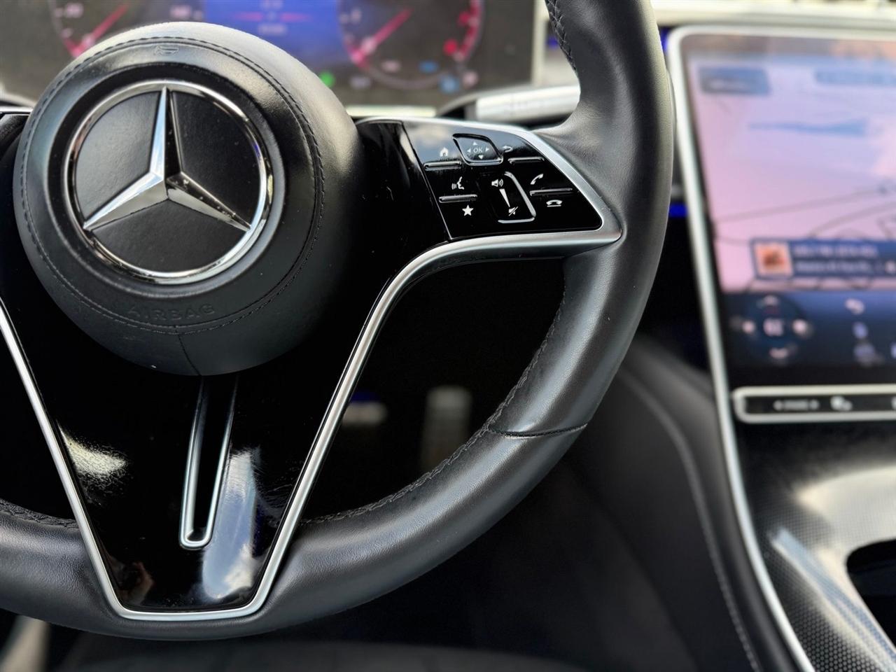 Mercedes-Benz S-Class  2022