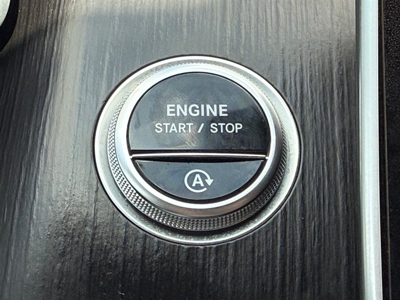Mercedes-Benz S-Class  2022