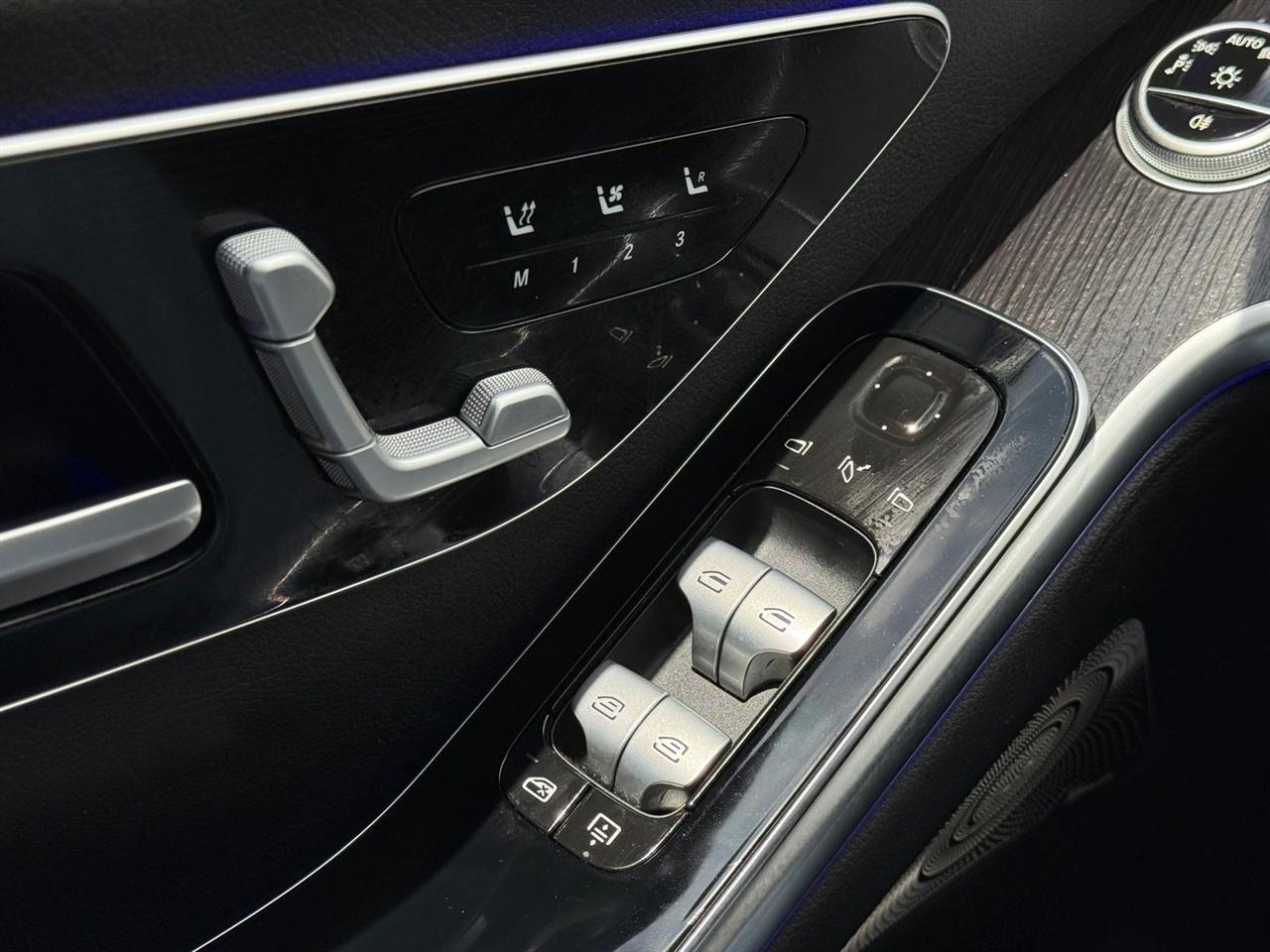 Mercedes-Benz S-Class  2022