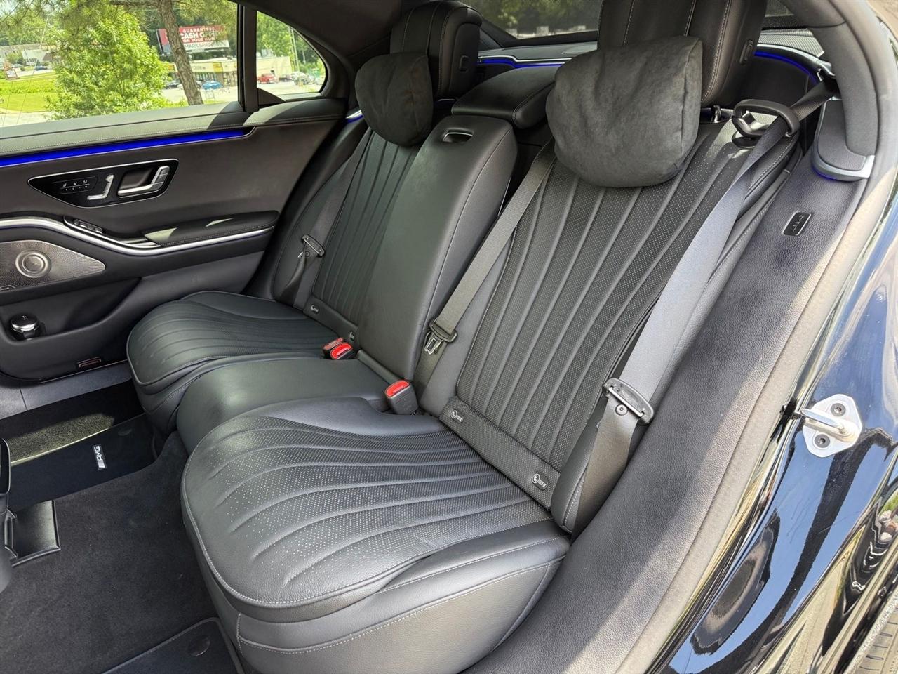 Mercedes-Benz S-Class  2022
