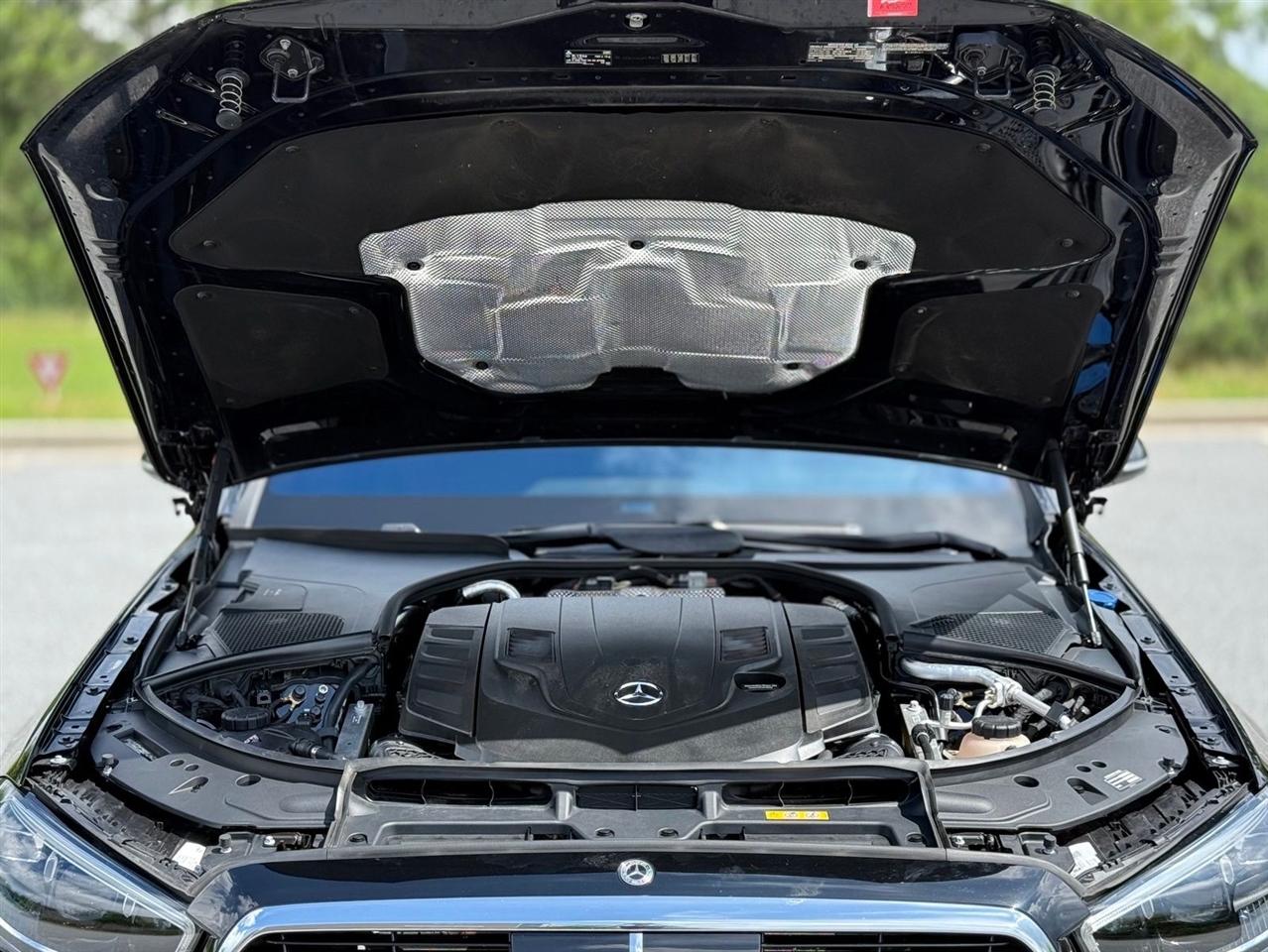 Mercedes-Benz S-Class  2022