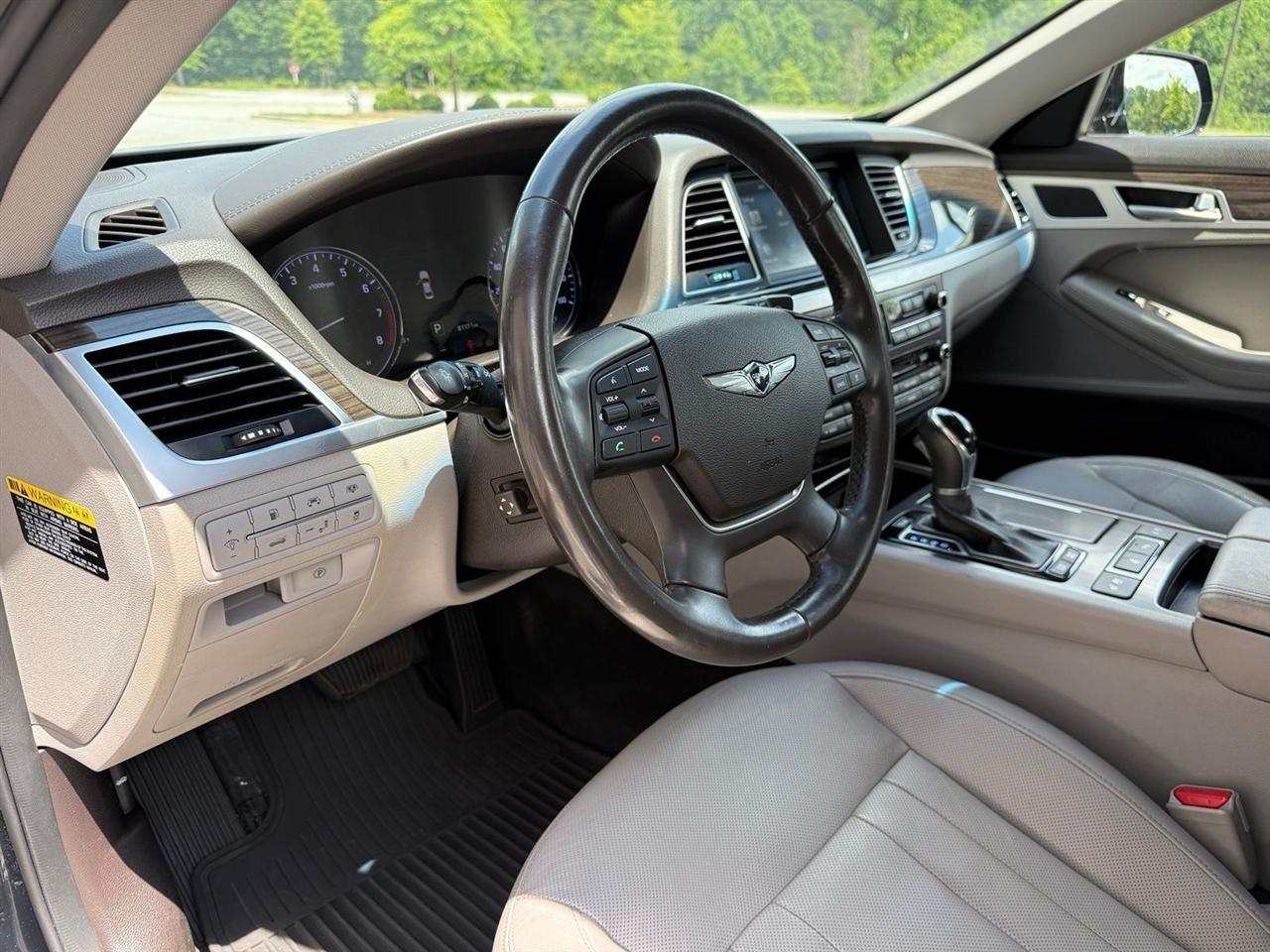 Genesis G80  2017