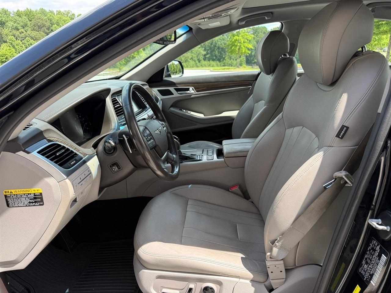 Genesis G80  2017