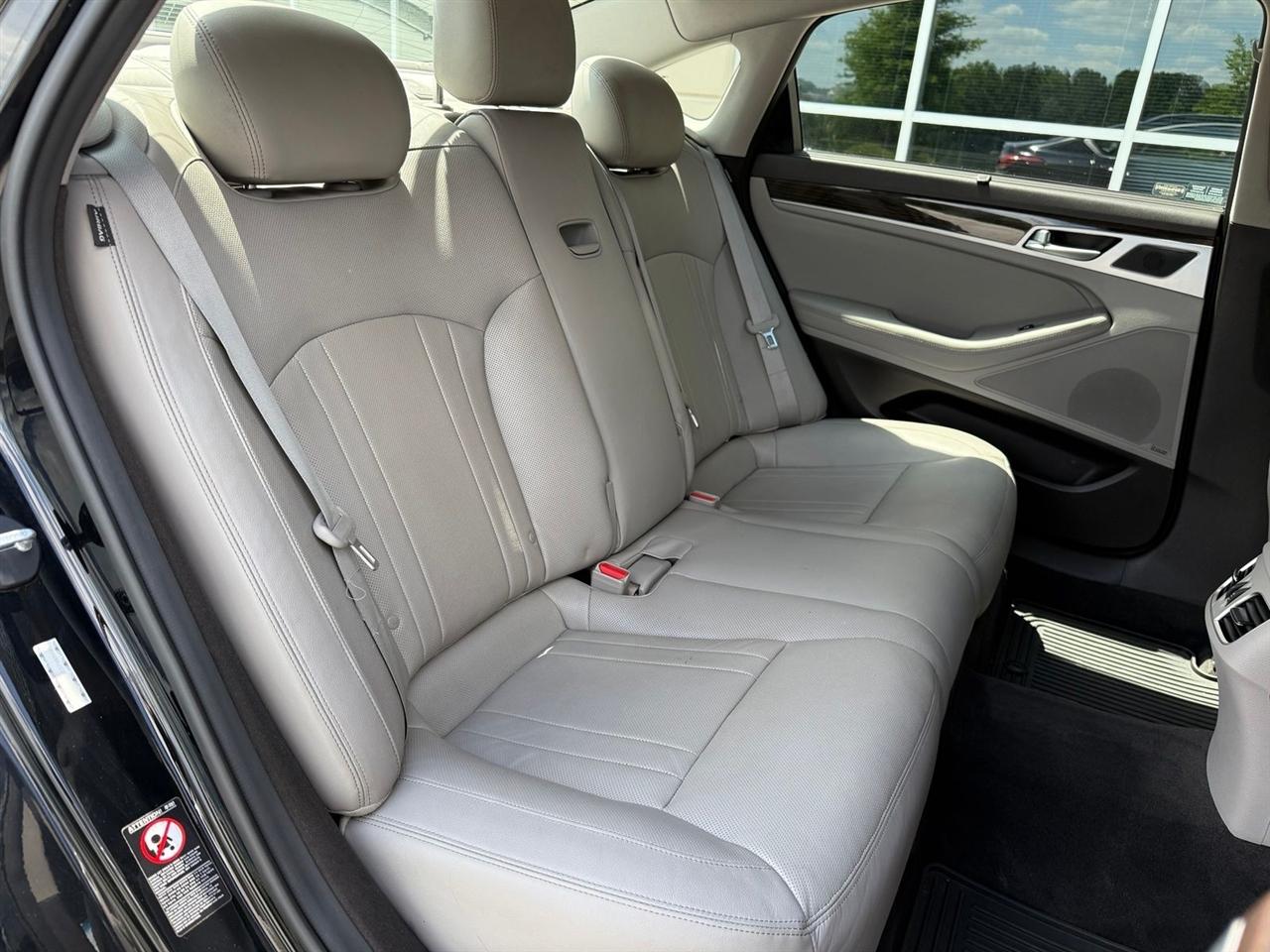 Genesis G80  2017