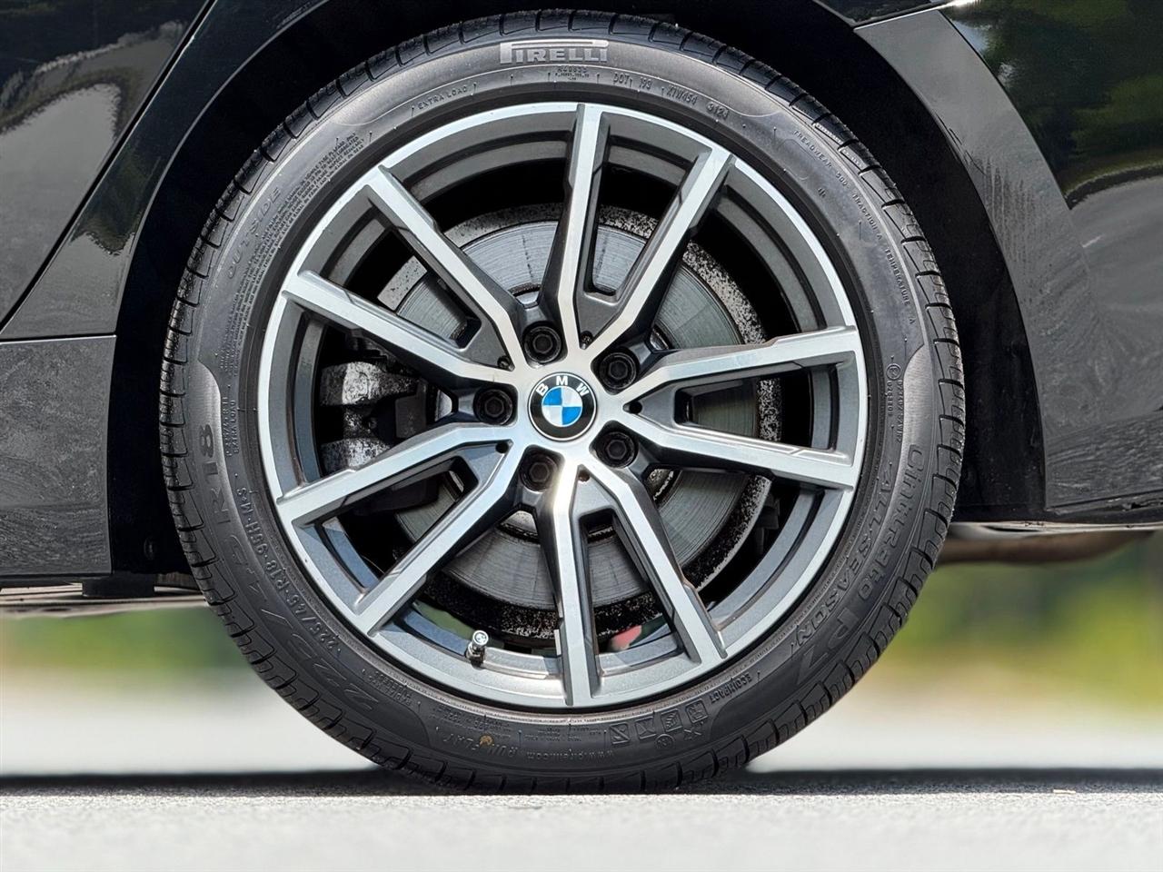 BMW 3 Series  2019