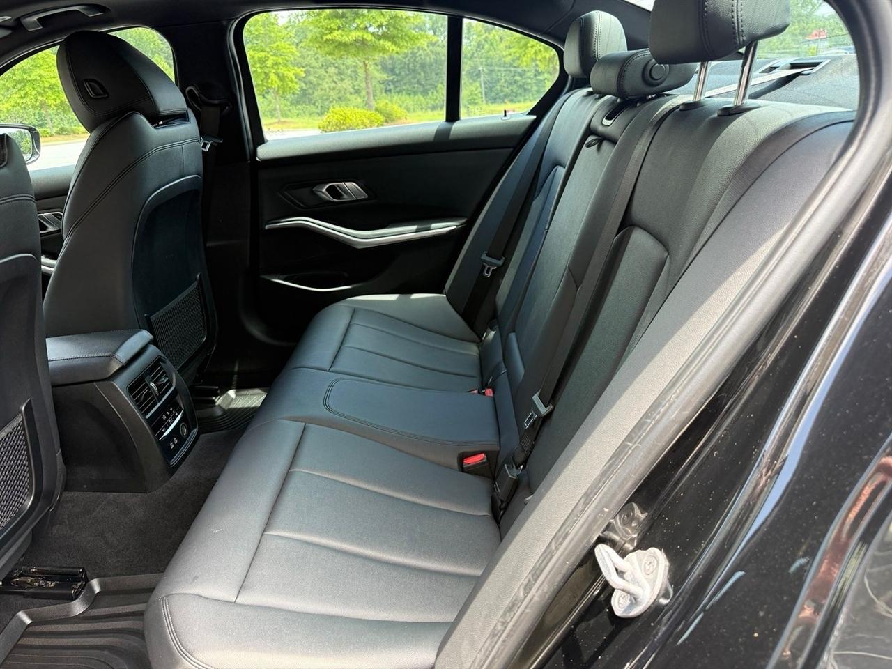 BMW 3 Series  2019