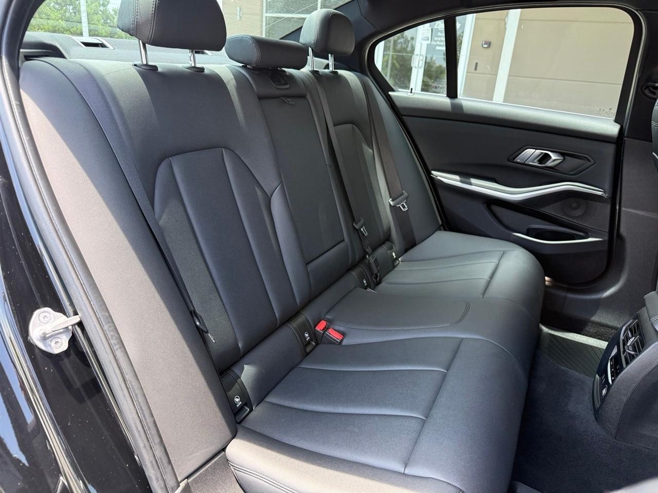 BMW 3 Series  2019