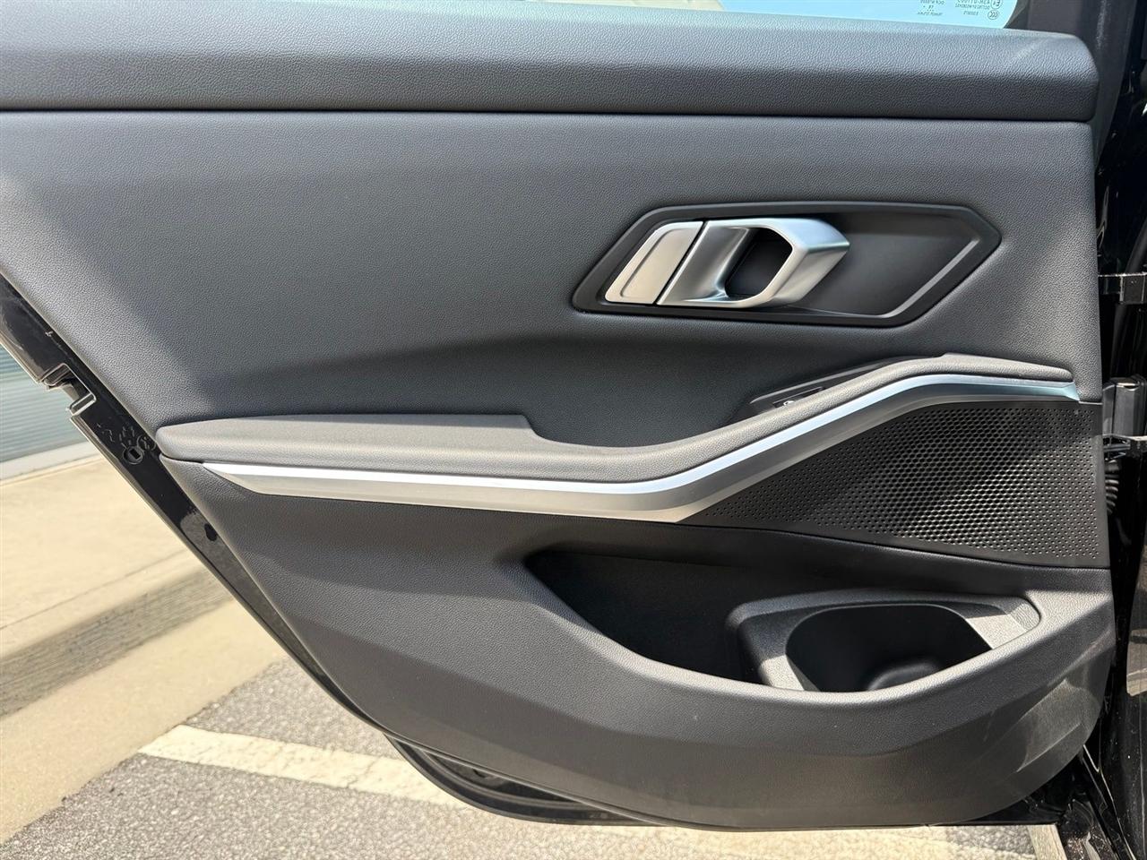 BMW 3 Series  2019