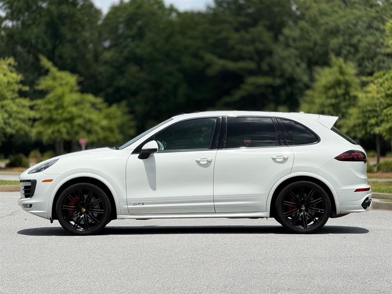 Porsche Cayenne  2016