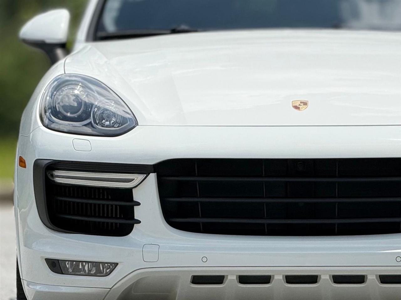 Porsche Cayenne  2016
