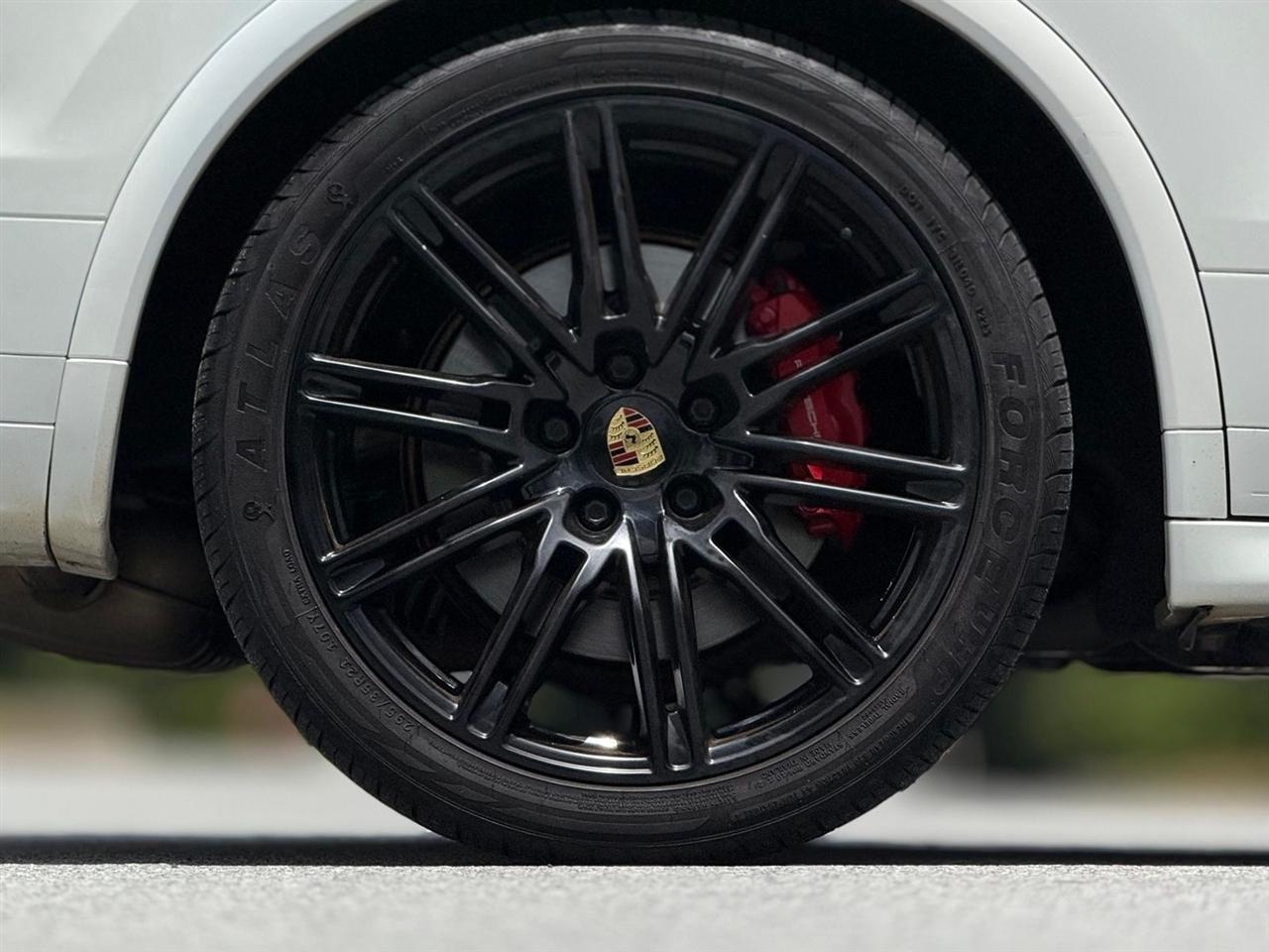 Porsche Cayenne  2016