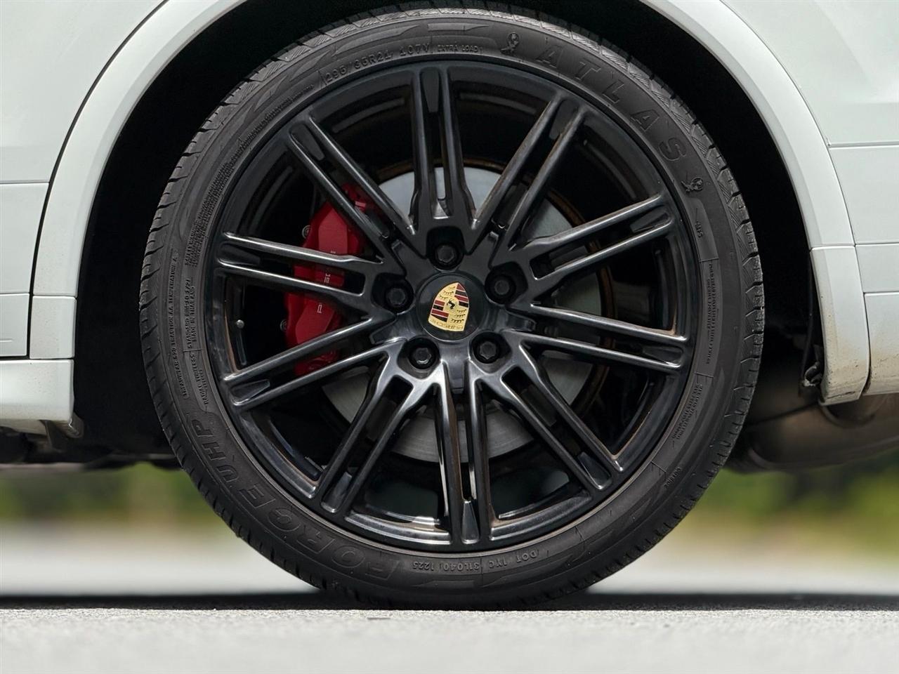 Porsche Cayenne  2016