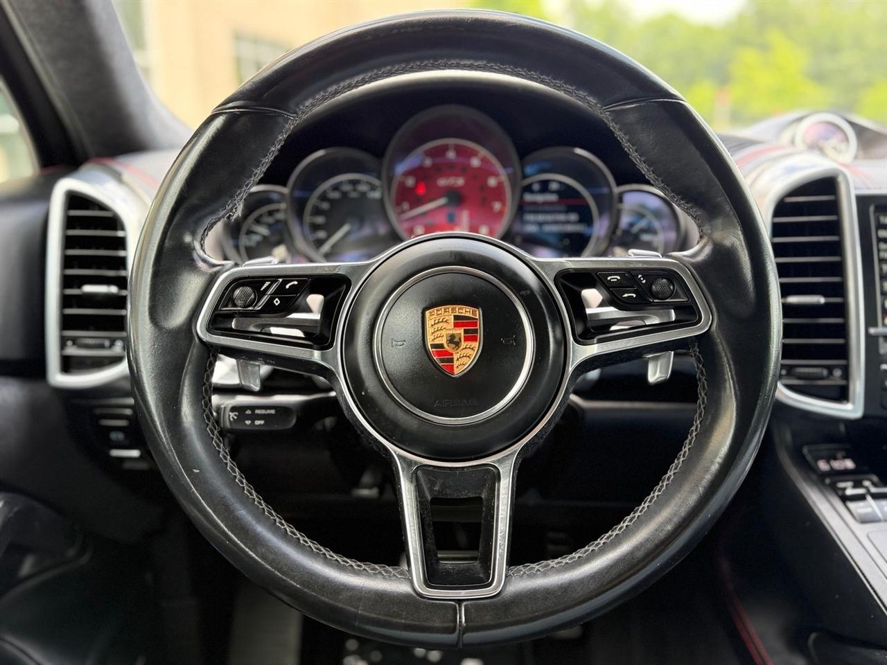 Porsche Cayenne  2016
