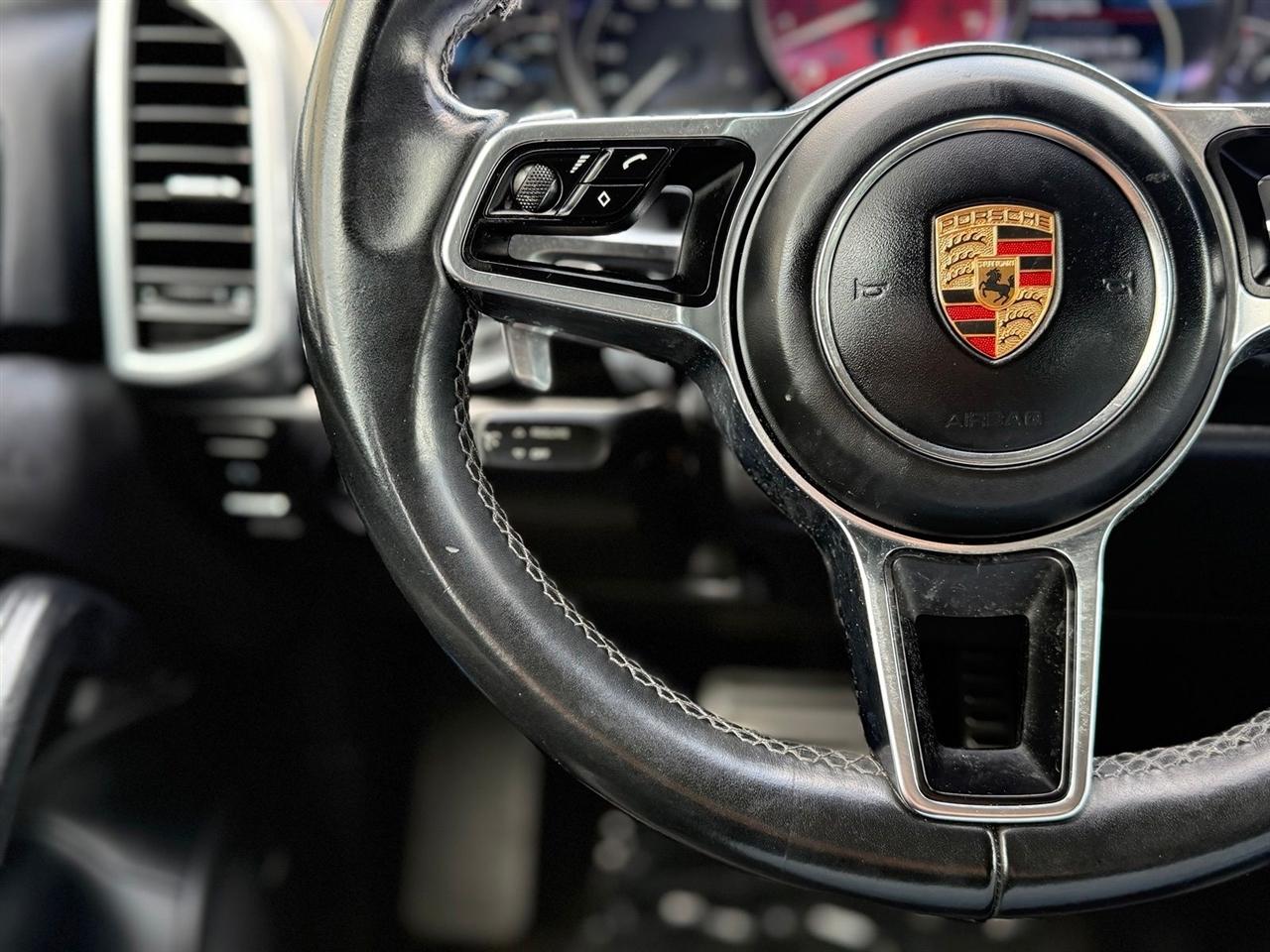 Porsche Cayenne  2016