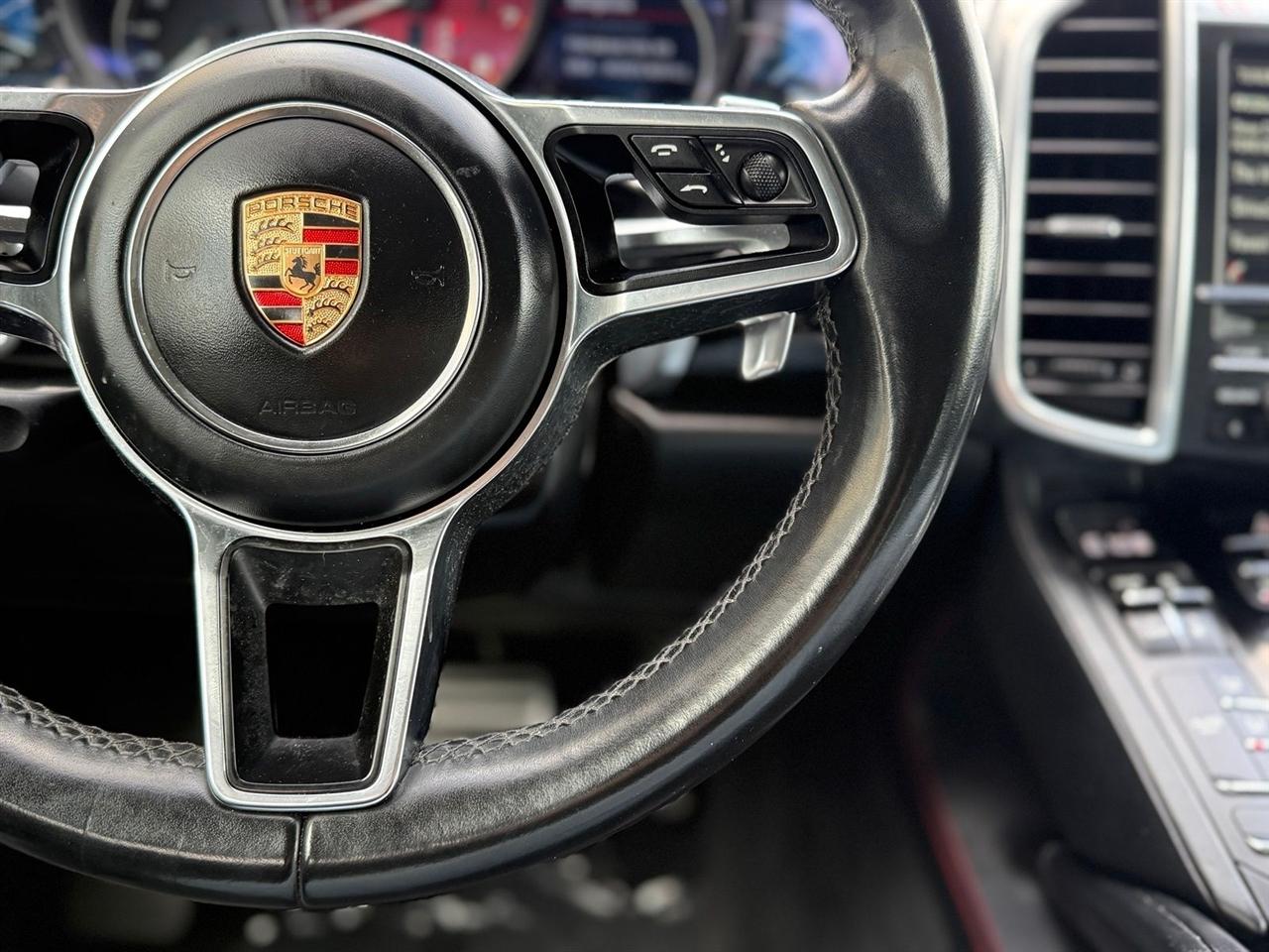 Porsche Cayenne  2016