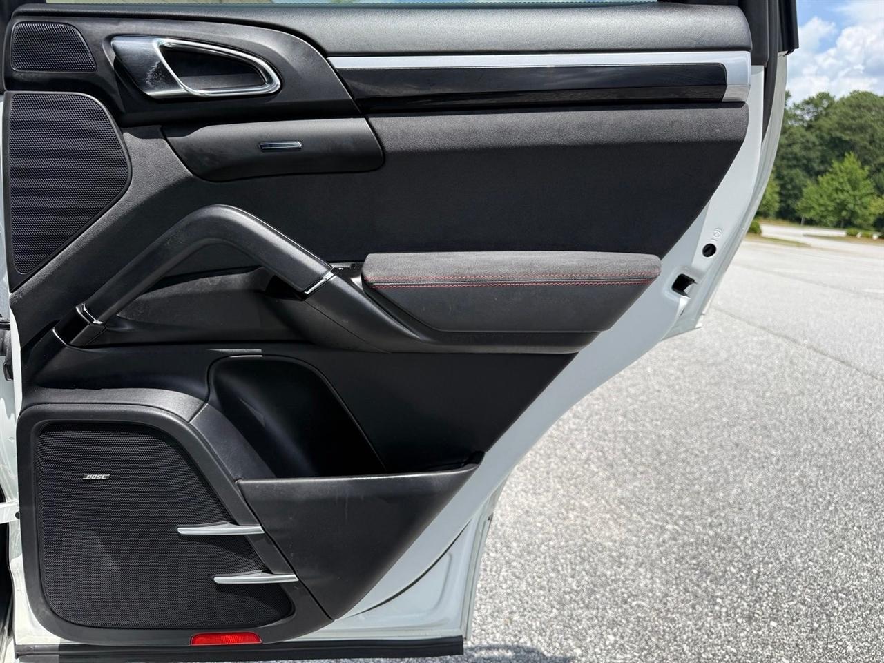 Porsche Cayenne  2016