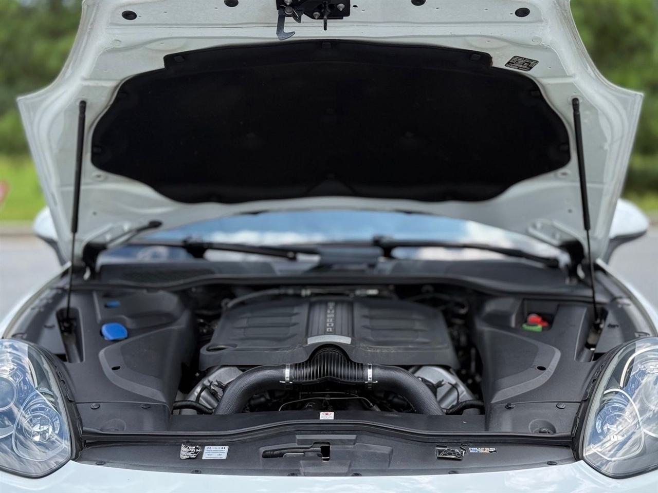 Porsche Cayenne  2016