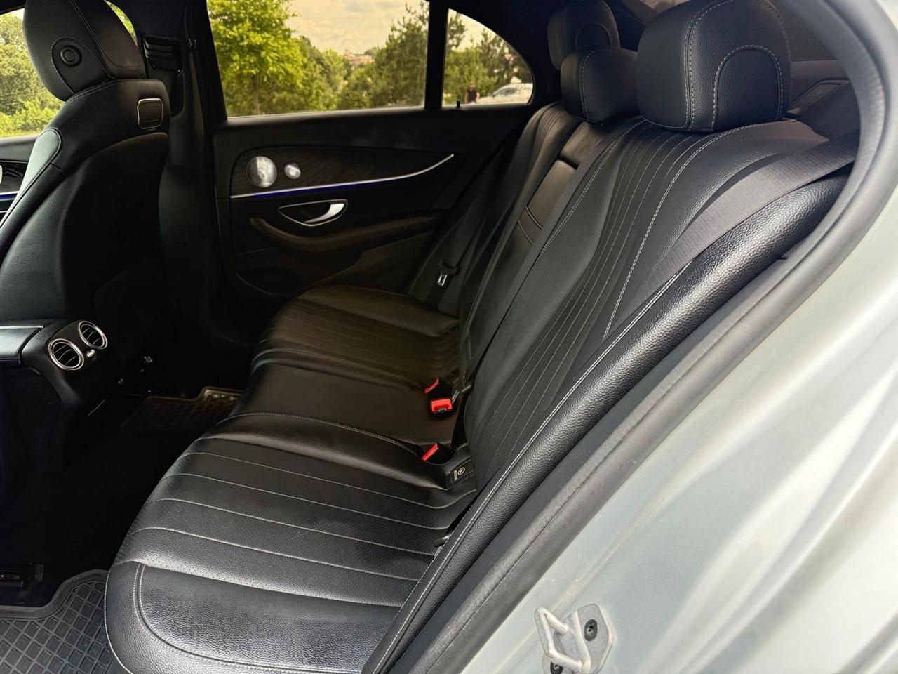 Mercedes-Benz E-Class  2019