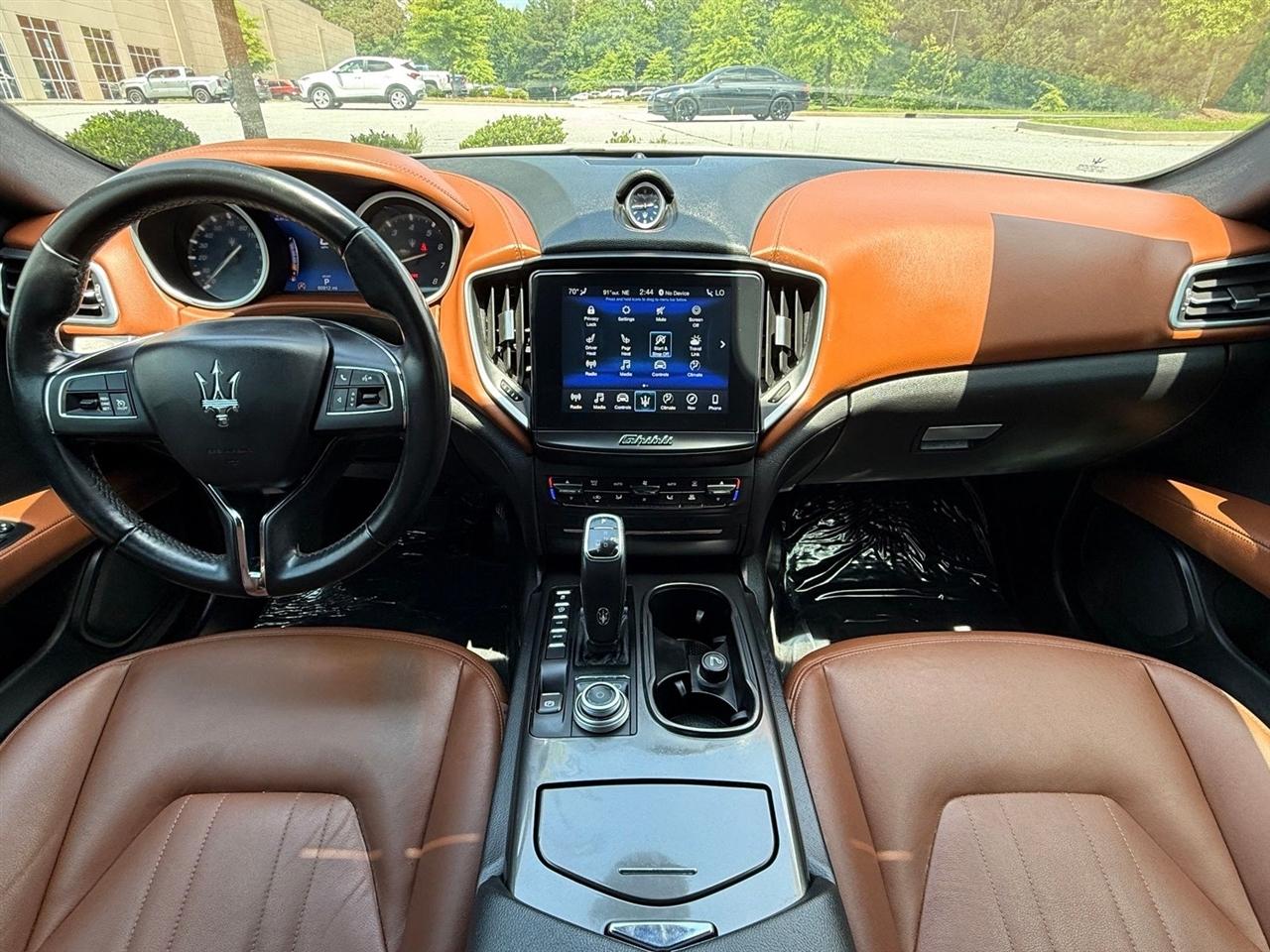 Maserati Ghibli  2019