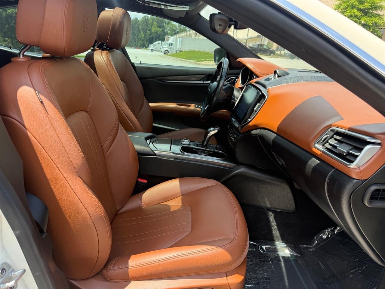 Maserati Ghibli  2019