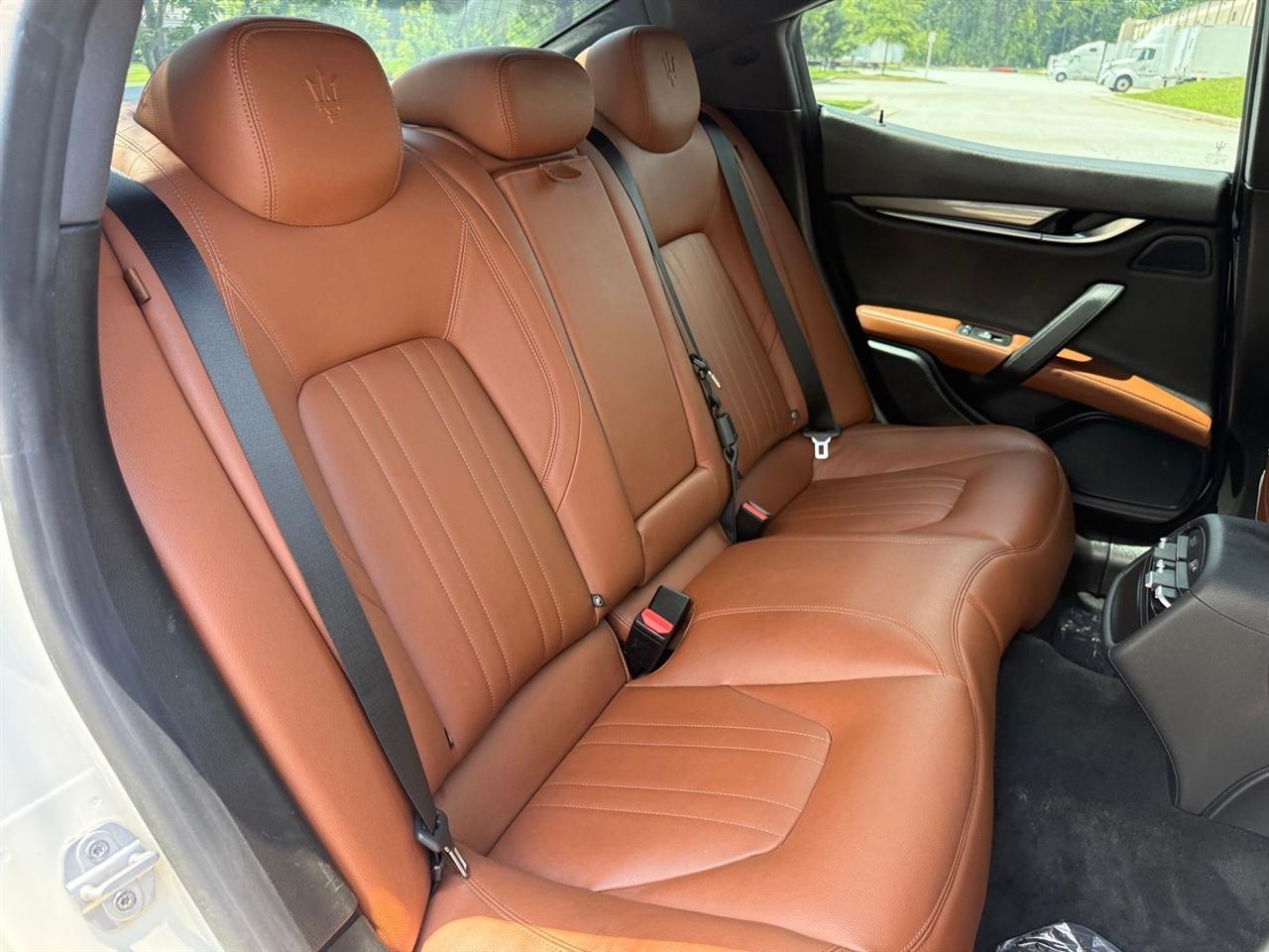 Maserati Ghibli  2019