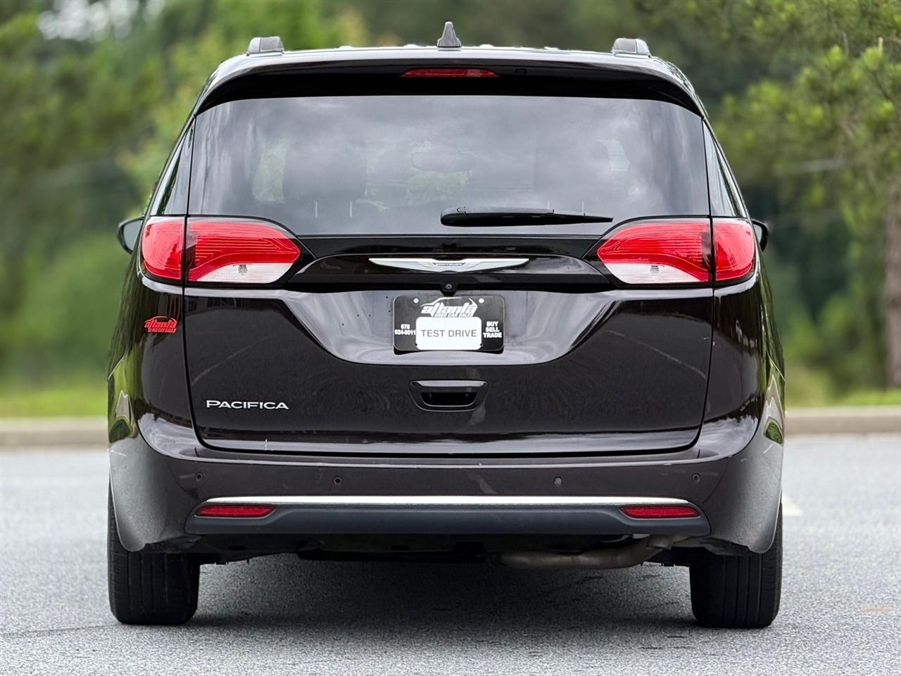 Chrysler Pacifica  2017