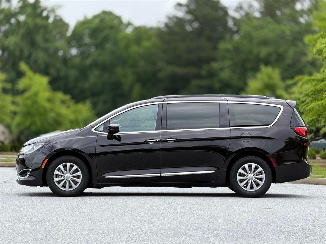 Chrysler Pacifica  2017