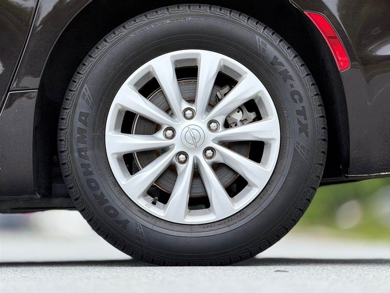Chrysler Pacifica  2017