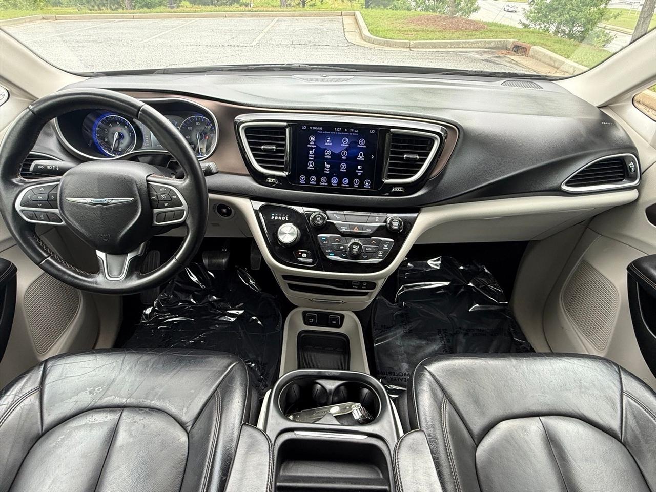 Chrysler Pacifica  2017