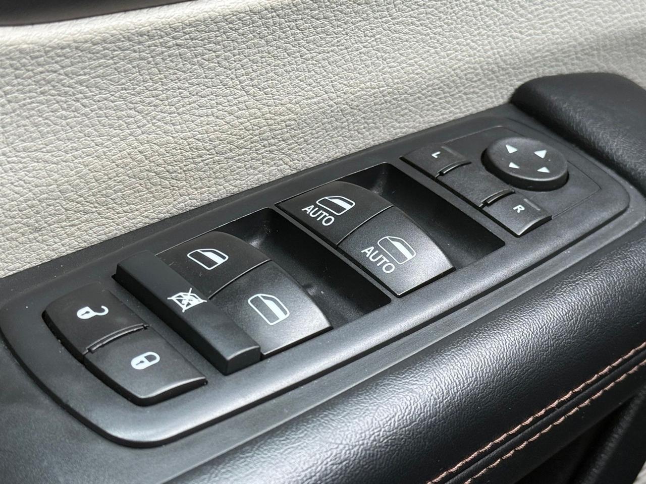 Chrysler Pacifica  2017