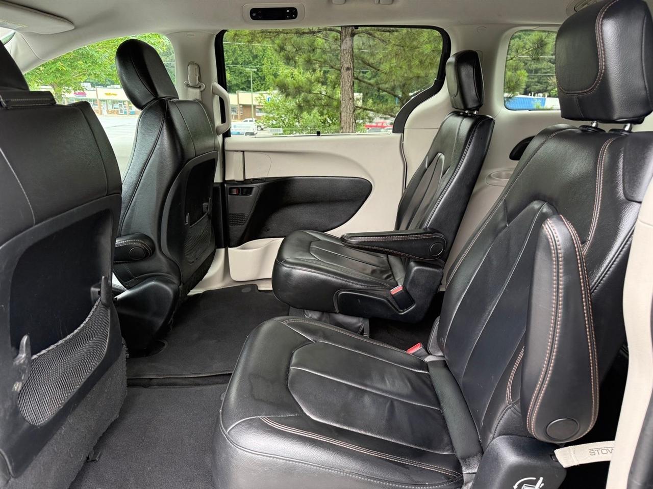 Chrysler Pacifica  2017