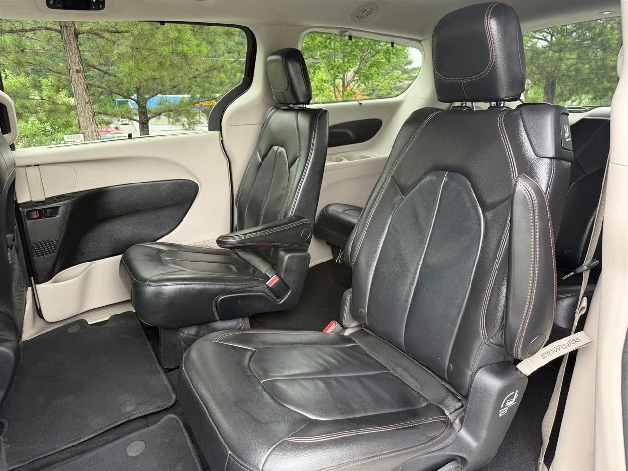 Chrysler Pacifica  2017