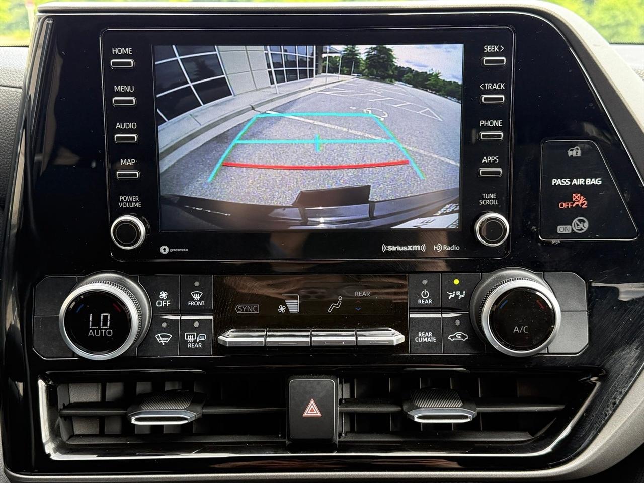 Toyota Highlander  2020
