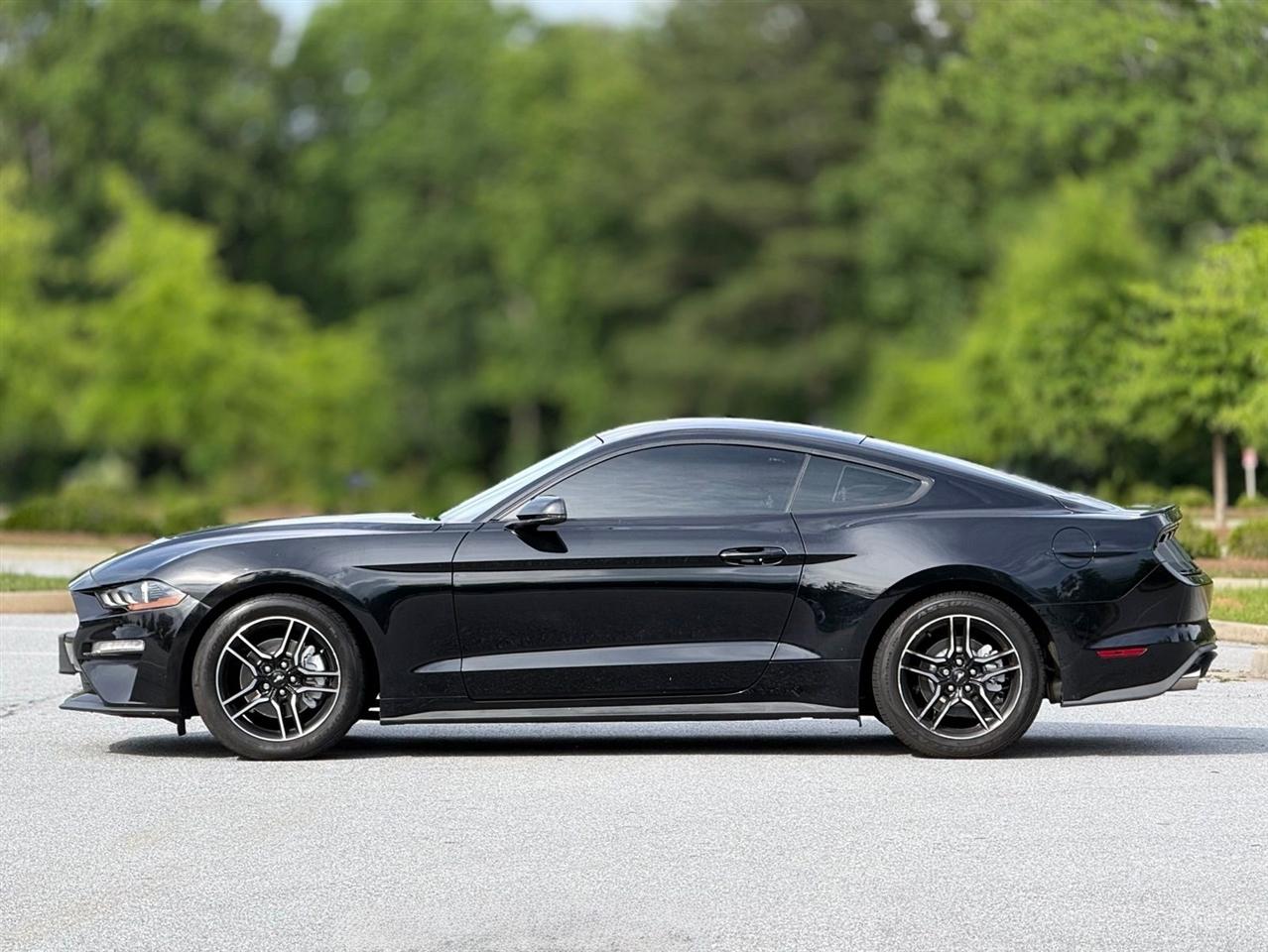 Ford Mustang  2020