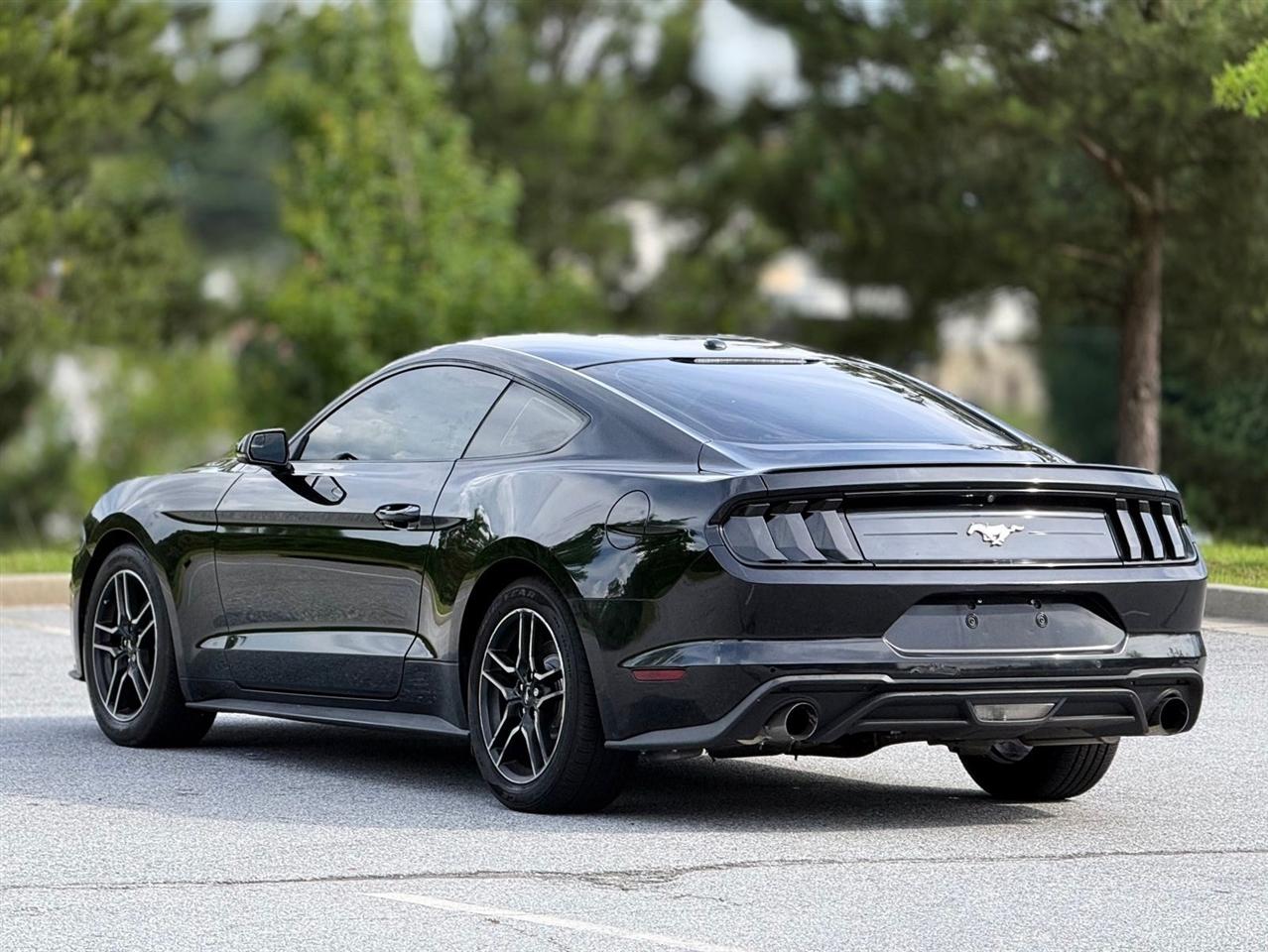 Ford Mustang  2020
