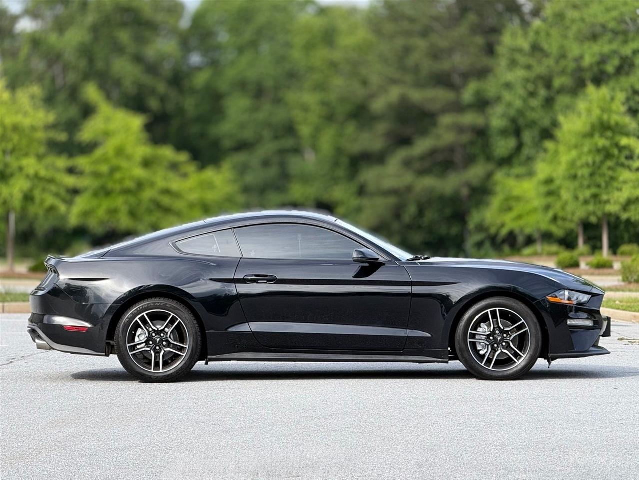 Ford Mustang  2020