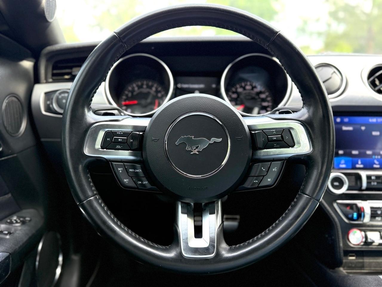 Ford Mustang  2020