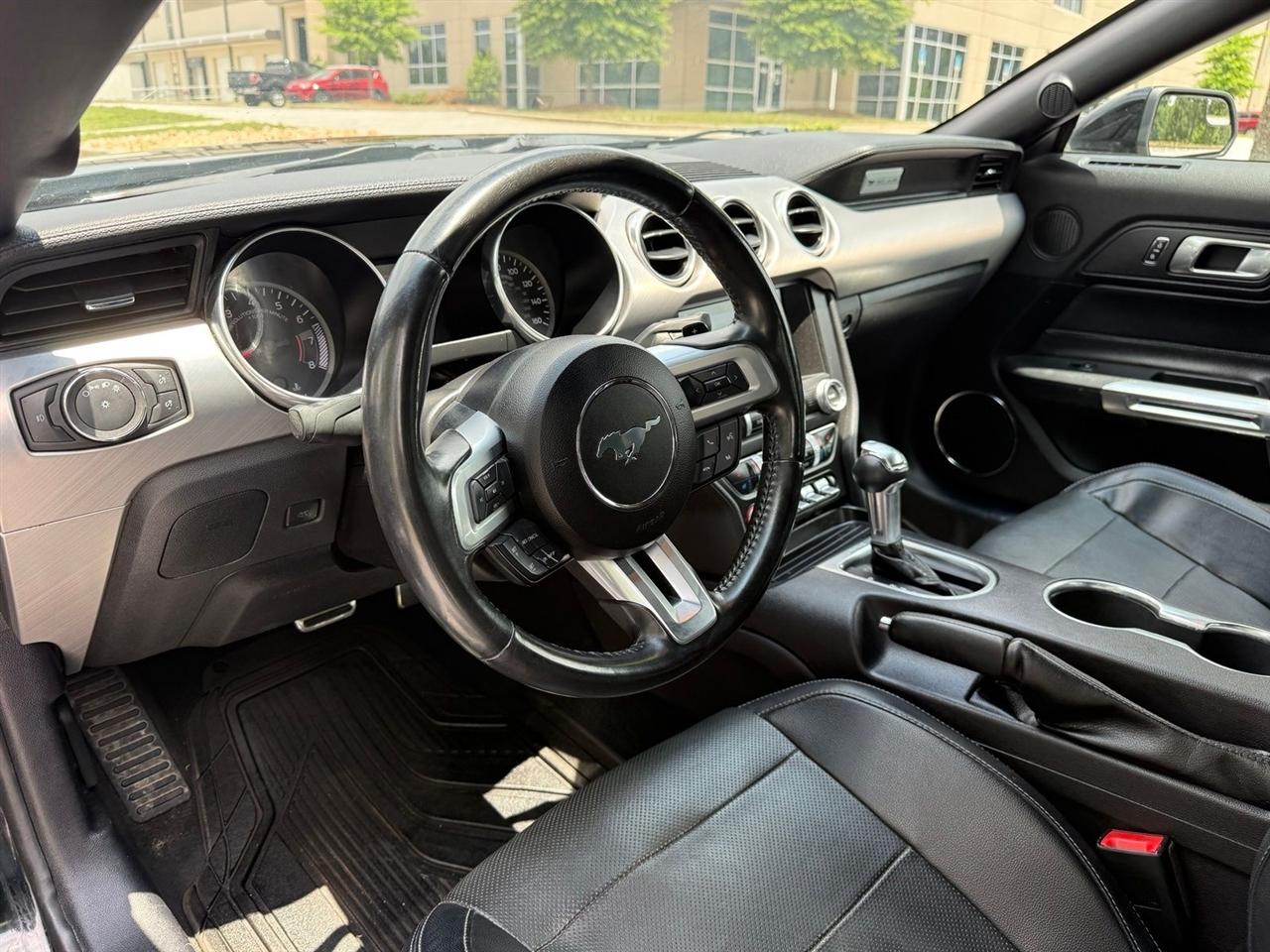 Ford Mustang  2019