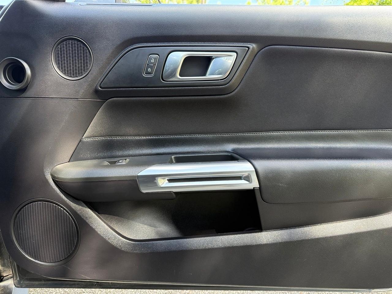 Ford Mustang  2019