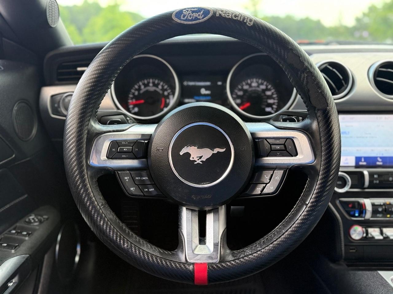 Ford Mustang  2020