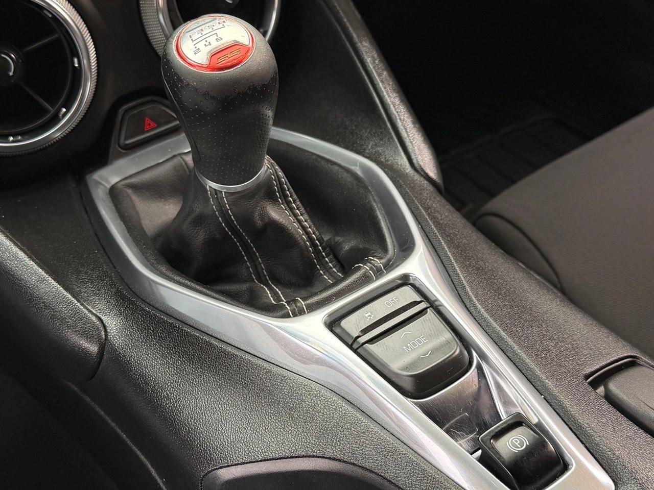 Chevrolet Camaro  2016