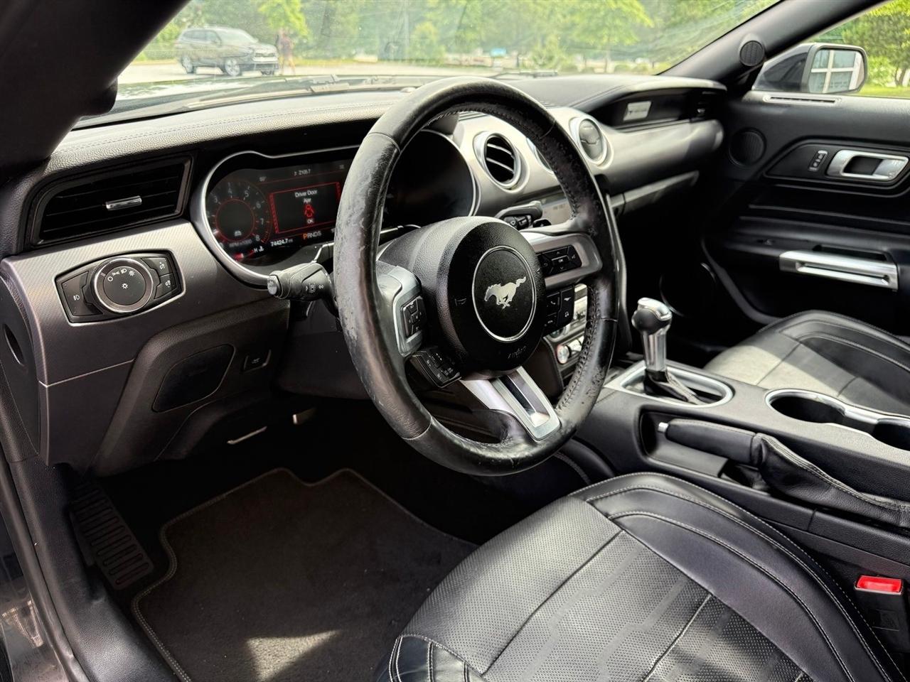 Ford Mustang  2019