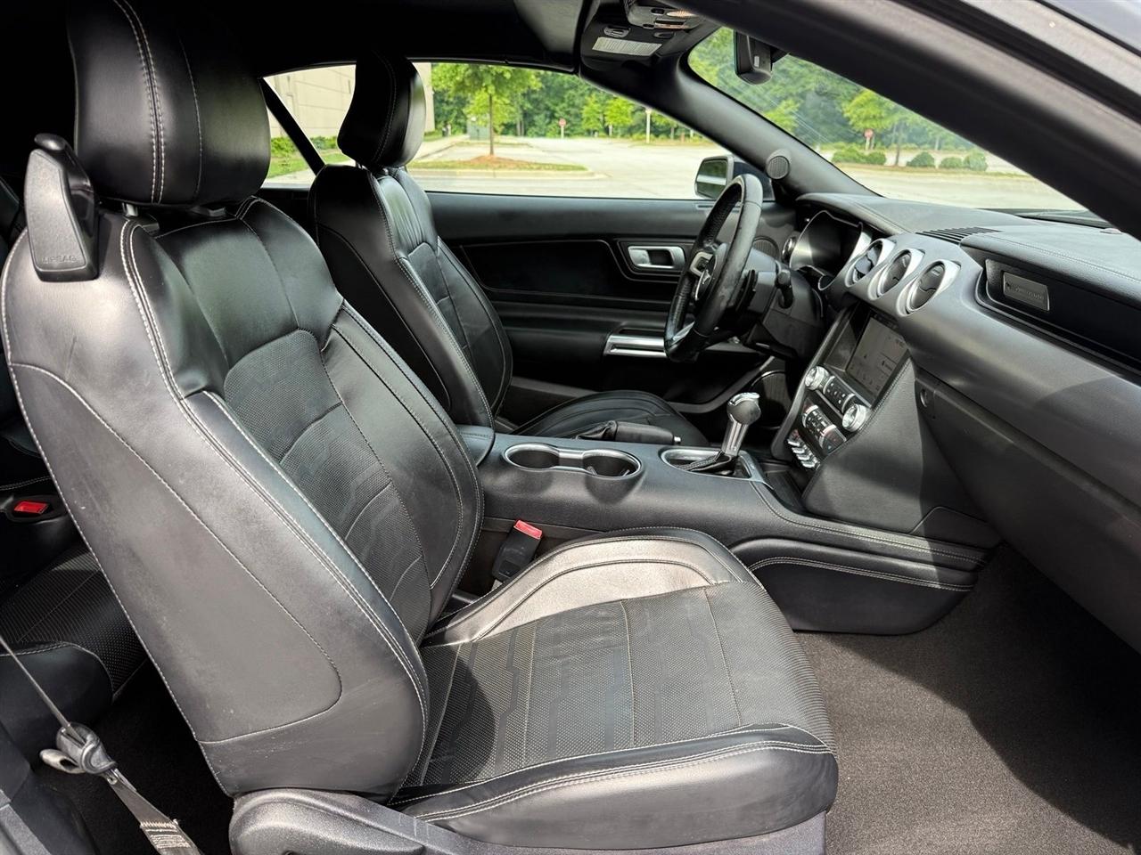 Ford Mustang  2019